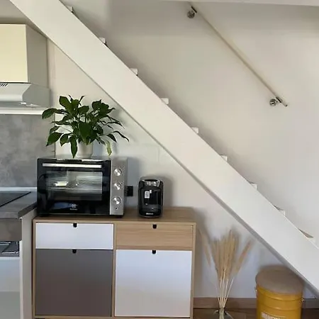 Avec Piscine Et Terrasse Privative *